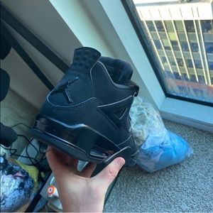 Jordan 4 retros black cats